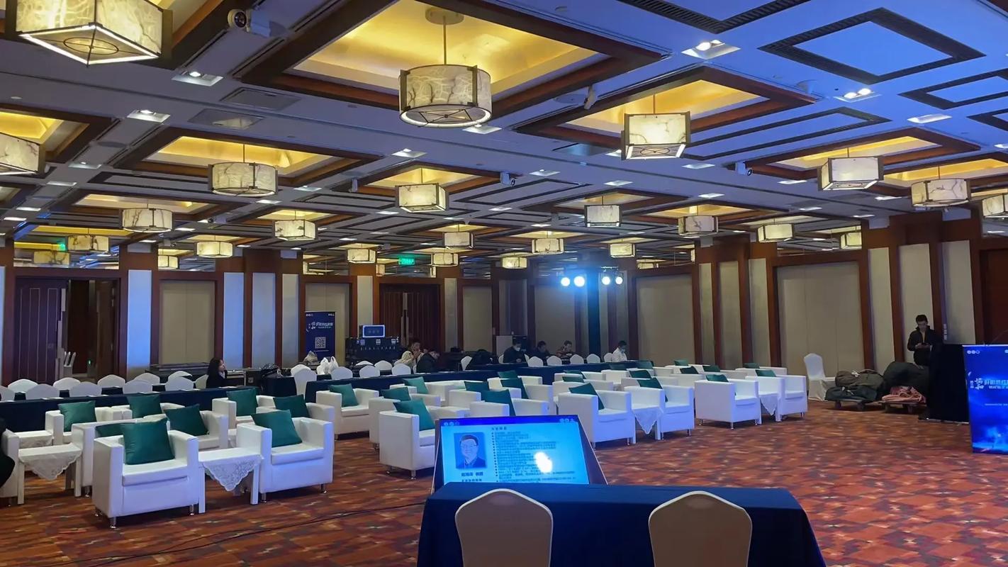 北京國(guó)際飯店會(huì)議中心沙發(fā)擺放完成，打造專業(yè)會(huì)議與休閑空間