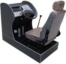 簡易駕駛模擬器與汽車教具在教學(xué)中的應(yīng)用與銷售前景
